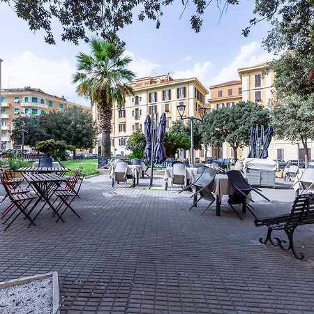 Benny's Rose House Apartment Cagliari